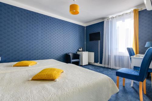 Hôtel Henri IV - image 5