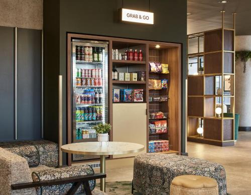 Jurys Inn Glasgow - image 8