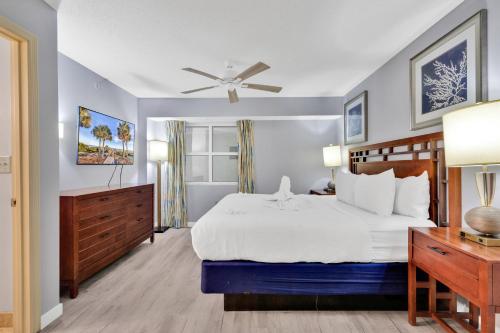 Sun-filled Beachfront 2BR Condo at Dunes Village Resort