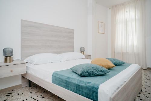 Two-Bedroom Apartment image 7