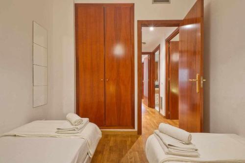 Comfortable 4 rooms 2Bath w balcony, Barcelona (fotografie 7)