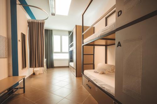 Lecco Hostel & Rooms