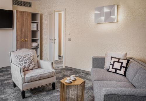 Hotel Sovereign Prague - image 13