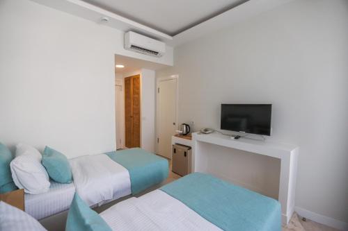 Mavi Cam Hotel Ayvalik Mavi Cam Hotel Ayvalik