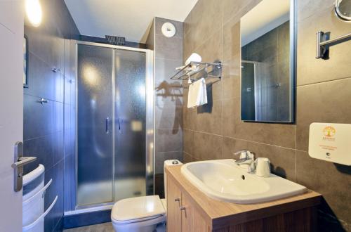 Adonis Hotel Strasbourg - main image