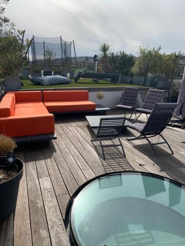 Loft sur l'eau avec parking in Булонски лес