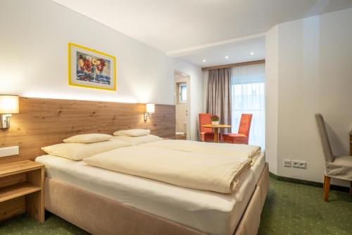 Hotel-Pension Falkensteiner in Sankt Gilgen, Österreich