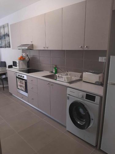 Konyha, Costas Apartments in Polis