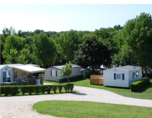 Mobil home in Montrigaud