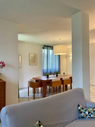 Bnbook Villa Biancospino - Accommodation - Travedona