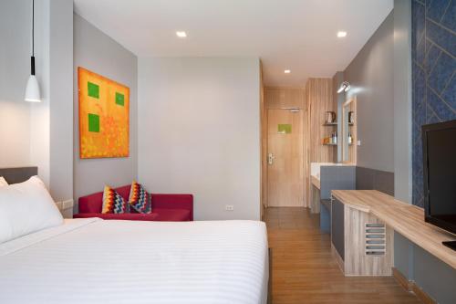 iCheck inn Gems Center Silom, Bangkok (photo 6)