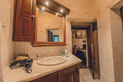 Kale Konak Hotel - image 8