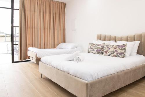 Royal Suites Dalia - מתחם עם 4 סוויטות מהממות, בריכה מחוממת וג'קוזי