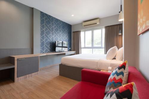 iCheck inn Gems Center Silom, Bangkok (photo 5)