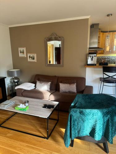 Cosy sur l'île de la jatte - Location saisonnière - Neuilly-sur-Seine