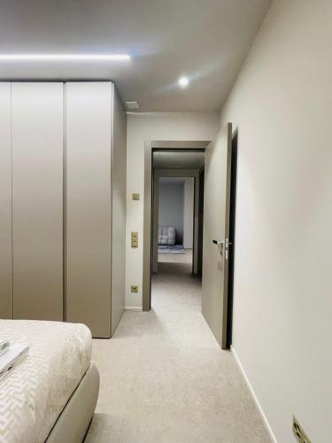 Appartamento con giardino a due passi da TASIS in Collina d'Oro