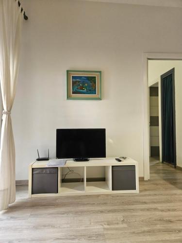ROME HOLIDAY QUIET AND CONFORTABLE APARTMENT, Рим (фото 6)