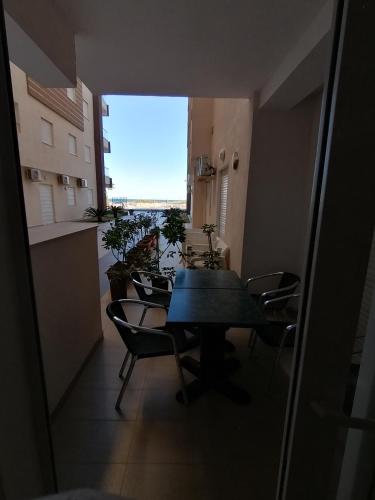 Appartement pied dans l'eau a Tantana, Sousse