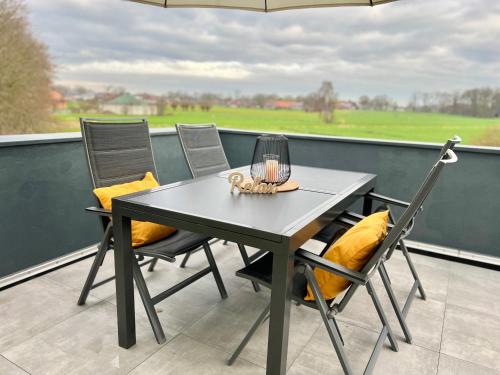 Erkély/terasz, Große Wohnung Wellness + Sauna + Netflix in Petershagen