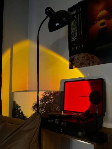 Chille with free parking #Jeonpo station 2min #new #cozy #jazzbar #laundary everyday #healing in Busan