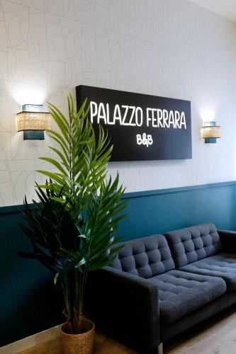 Palazzo Ferrara, Nápoles