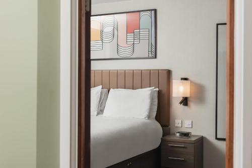 Staybridge Suites Newcastle an IHG Hotel - image 3
