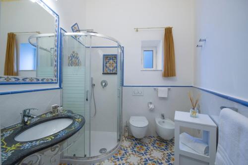 Flatiron app 1 by Sosòre Holiday Homes - Amalfi Coast, Praiano (foto 9)