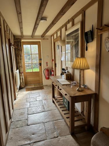 Guiting Guest House - image 9