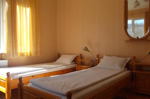Borova House - image 6