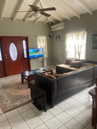Mountain view Apartment in Бастер