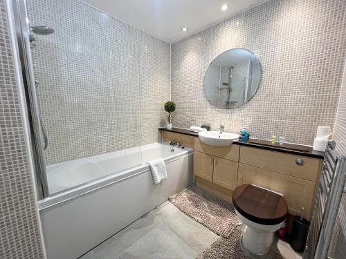 Duplex Apartment in Glasgow, Glasgow (photo 8)