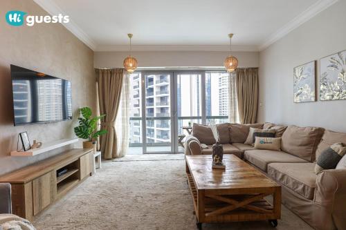 HiGuests - Royal 2BR Apt With Balcony Near Burj Khalifa, Dubaj (fotografie 7)