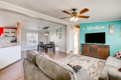 La Verkin Home with Yard Covered Patio and Grill - image 2