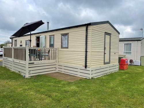 23 The Lawns Pevensey Bay Holiday Park - Chalet - Pevensey