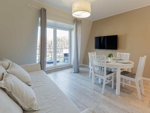 One-Bedroom Apartment image 2
