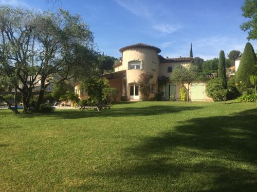 Villa La Boironniere - Location, gîte - Mougins