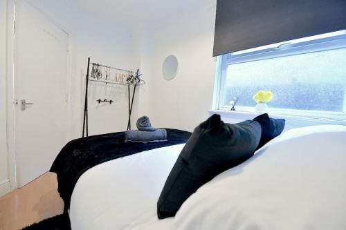Charsley Lodge, London (photo 8)