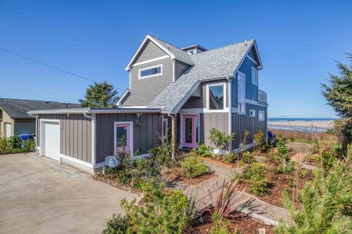 ทัศนียภาพภายนอกโรงแรม, Walters Waldport in วัลด์พอร์ต (OR)