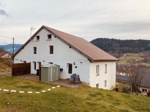 Le Coin du Randonneur, terrasse et jolie vue