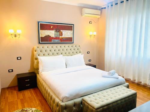 Prince Hotel - image 4