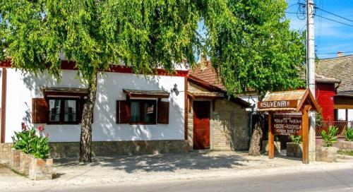 Bejárat, Santa Maria Apartment in Kovilj