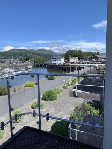 Harbour Haven: Spectacular Views