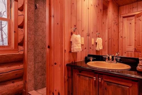 Private Hot Tub Sauna Ski Indoor Pool Nyctale