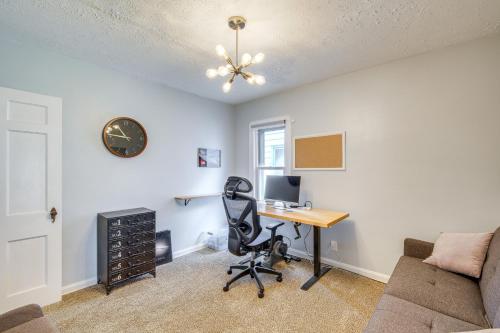 Convenient Cleveland Abode with Office and Home Gym