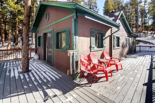 Skippers Cabin in Pine, USA