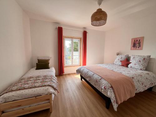 L'Echappée douce - Mer & Port à pied (L'Echappee douce - Mer & Port a pied) in Creully