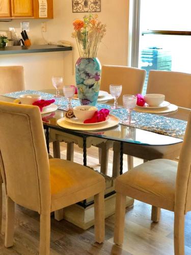 Four Bedroom Pool Home - 143 FL - VUSA in Davenport, USA