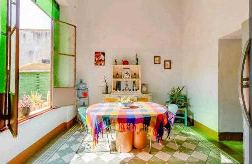Guadalajara, habitación privada en el corazón del centro historico con areas comunes y baños compartidas