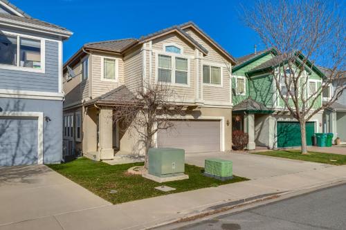 Sparks Home with Lake Access, 5 Mi to Downtown Reno!