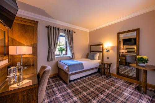 539637354 Flagstaff Lodge